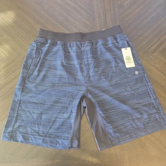 NWT GAIAM Men's Streak 9 In Short - Navy Blue Striped Athletic Shorts Large - Picture 2 of 14